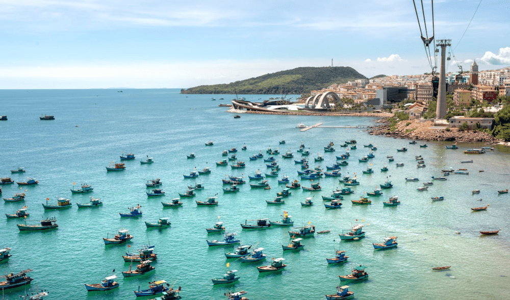 Phu Quoc, known as the "Pearl Island", is home to some of the most breathtaking beaches in Vietnam (Source: Pexels)